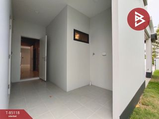 For rent and for sale 4 bed house in Mueang Pathum Thani, Pathum Thani