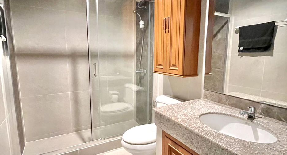 For sale 2 bedrooms condo in Mueang Chiang Mai, Chiang Mai