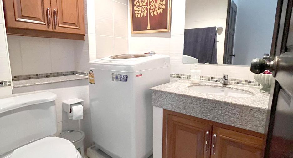 For sale 2 bedrooms condo in Mueang Chiang Mai, Chiang Mai