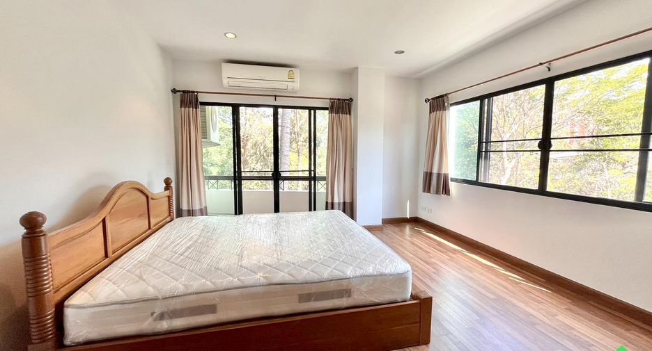 For sale 2 bedrooms condo in Mueang Chiang Mai, Chiang Mai
