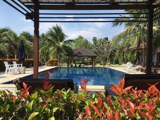 For sale 11 bed hotel in Pran Buri, Prachuap Khiri Khan