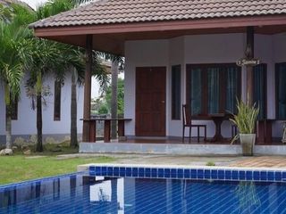 For sale 11 bed hotel in Pran Buri, Prachuap Khiri Khan