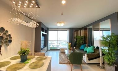 À vendre 2 chambres condo à Khlong Toei, Bangkok
