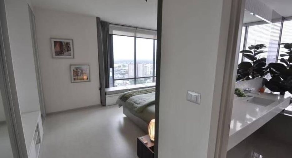 À vendre 2 chambres condo à Khlong Toei, Bangkok