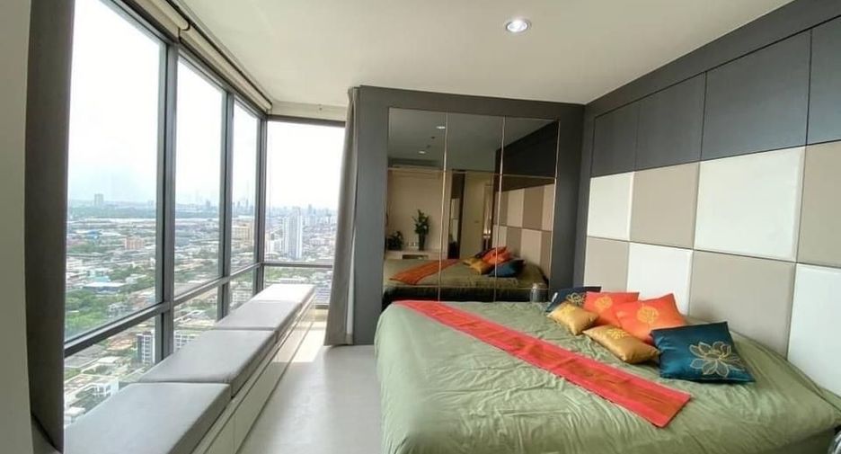 À vendre 2 chambres condo à Khlong Toei, Bangkok