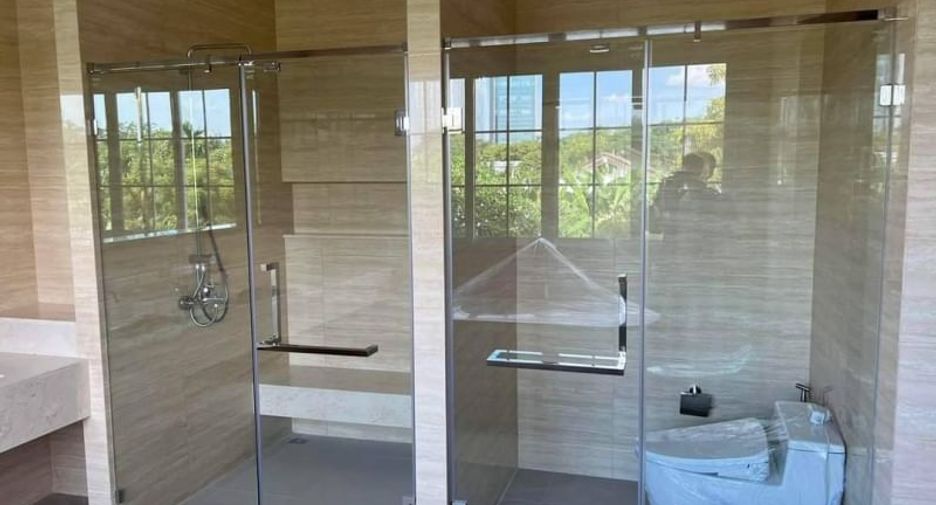 For sale 4 ベッドルーム house in Yan Nawa, Bangkok