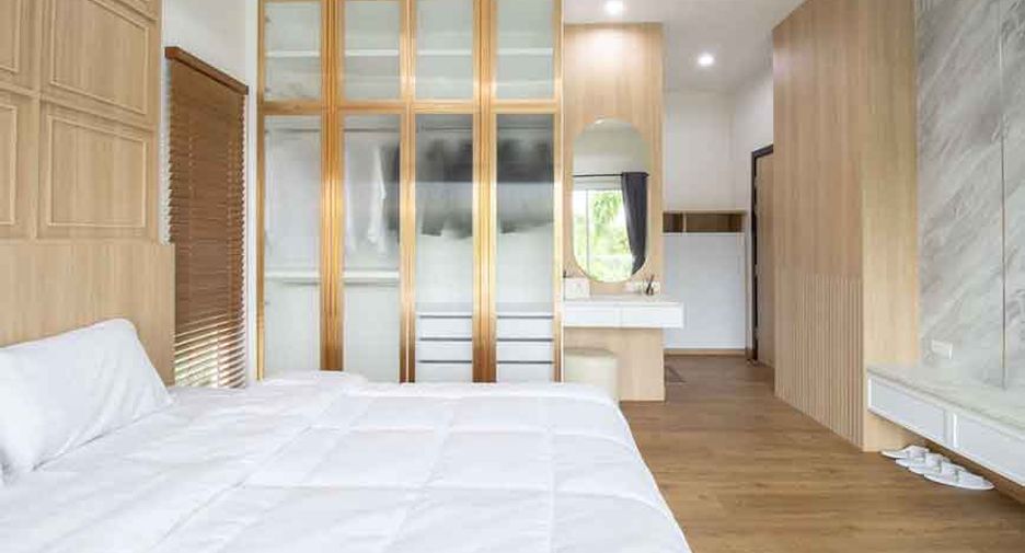 For sale 4 bedrooms house in Hang Dong, Chiang Mai