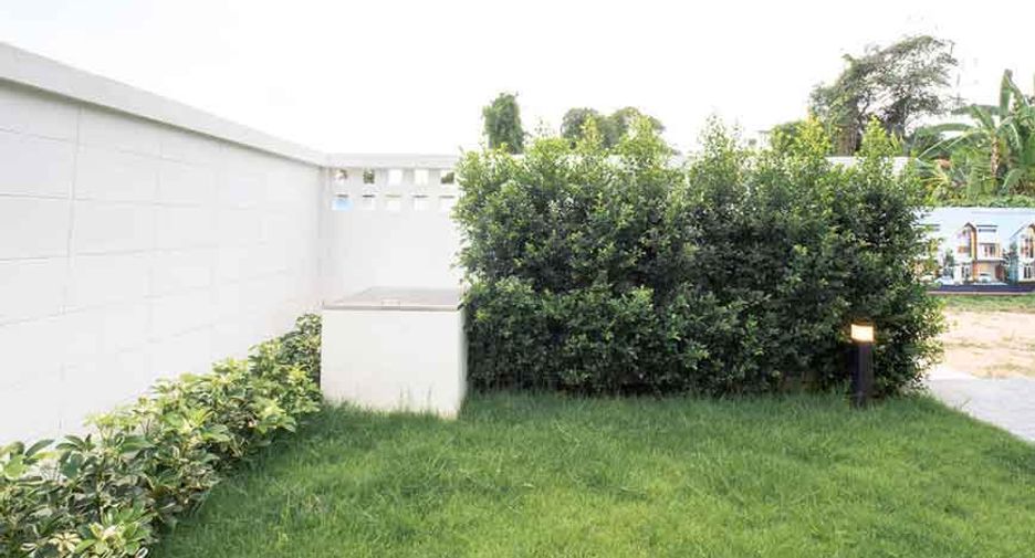 For sale 4 bedrooms house in Hang Dong, Chiang Mai
