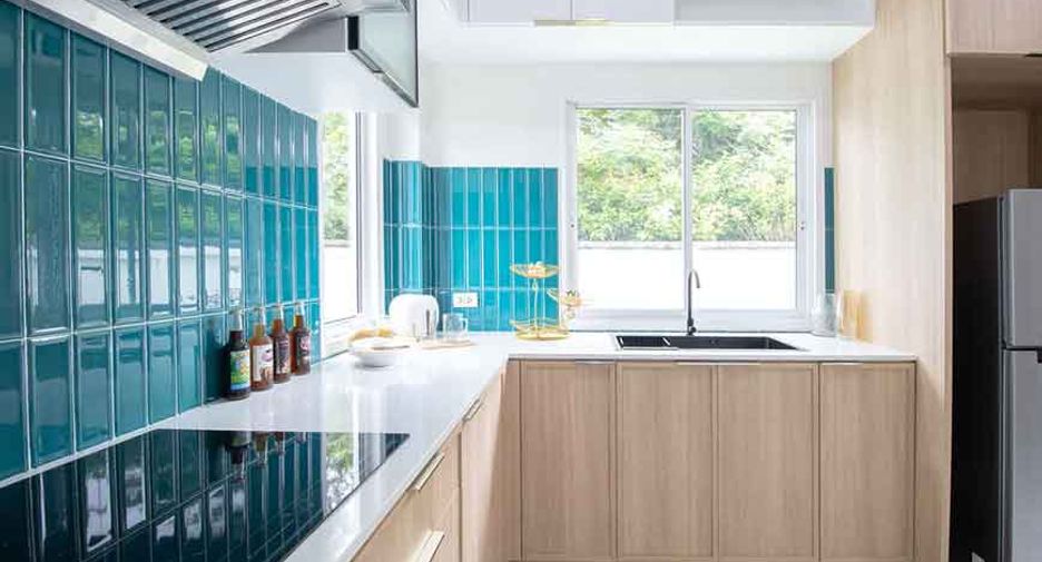 For sale 4 bedrooms house in Hang Dong, Chiang Mai