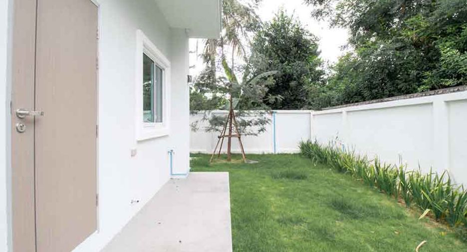 For sale 4 bedrooms house in Hang Dong, Chiang Mai