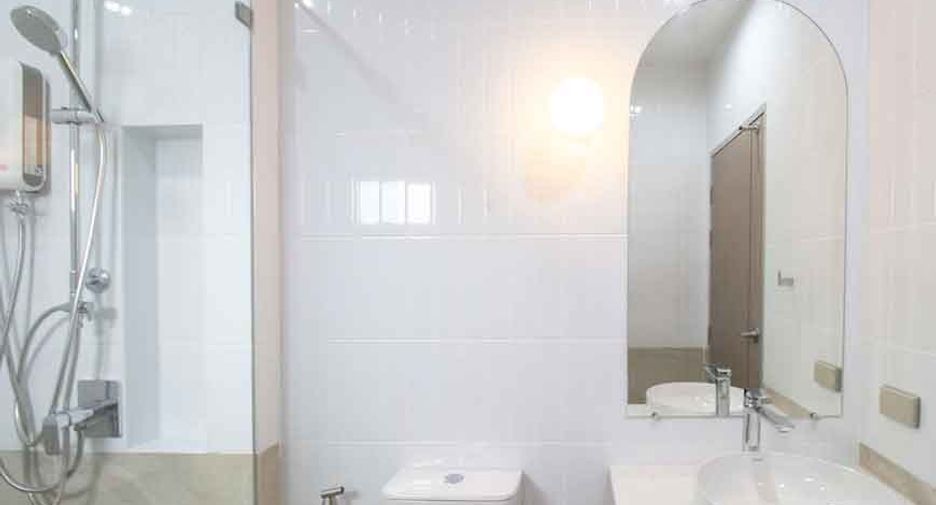 For sale 4 bedrooms house in Hang Dong, Chiang Mai