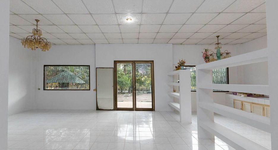 For sale 2 bedrooms house in Muang Sam Sip, Ubon Ratchathani
