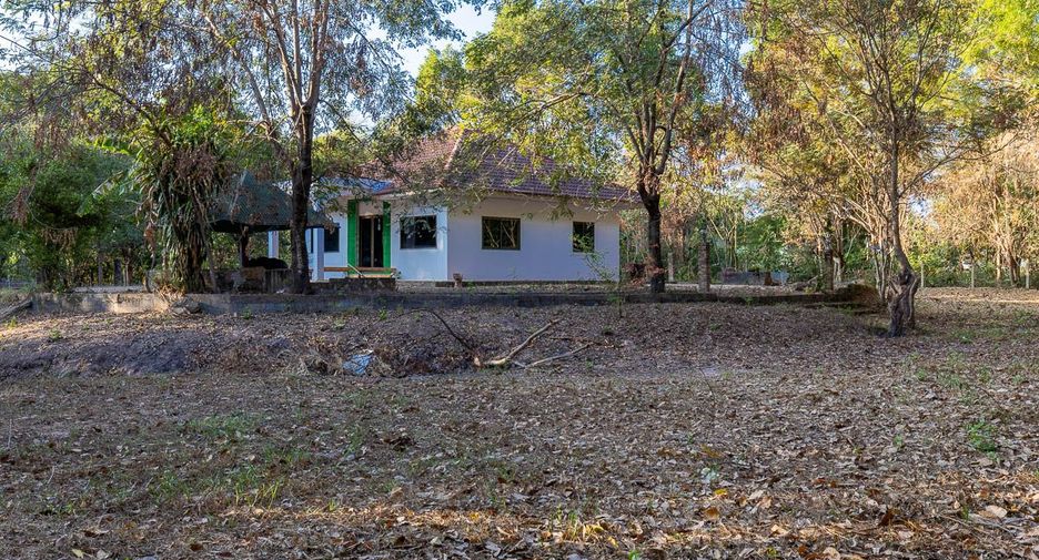 For sale 2 bedrooms house in Muang Sam Sip, Ubon Ratchathani