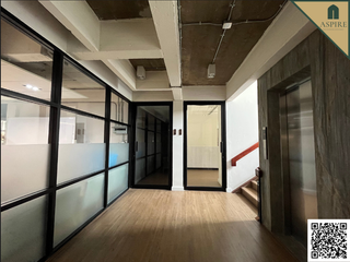For sale retail Space in Phaya Thai, Bangkok
