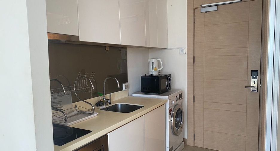 For sale 1 bed condo in Bang Lamung, Chonburi