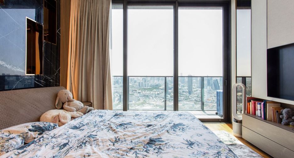 For rent and for sale 4 bed condo in Khlong San, Bangkok
