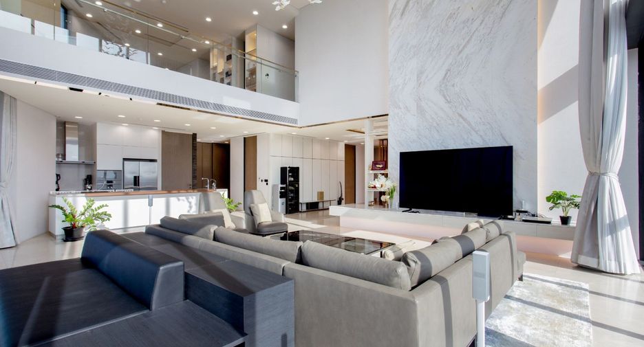 For rent and for sale 4 bed condo in Khlong San, Bangkok
