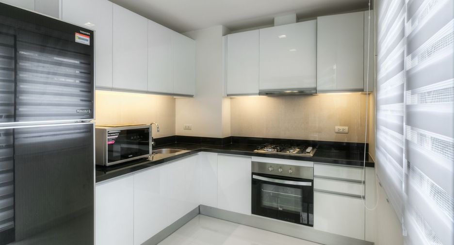 For rent 3 bedrooms townhouse in Thalang, Phuket