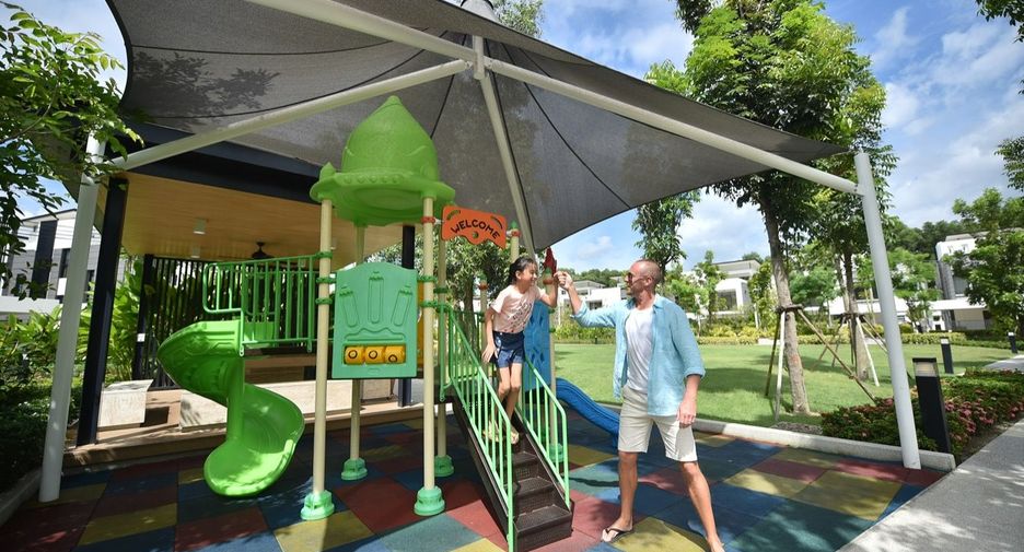 For rent 3 bedrooms townhouse in Thalang, Phuket