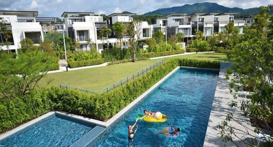 For rent 3 bedrooms townhouse in Thalang, Phuket
