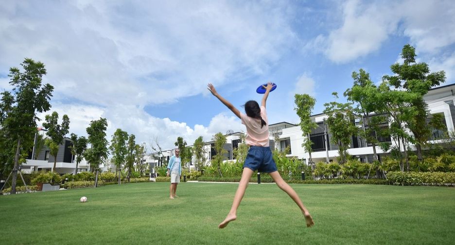 For rent 3 bedrooms townhouse in Thalang, Phuket