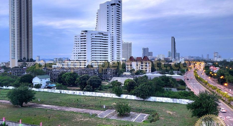 For sale 1 bed condo in Bang Lamung, Chonburi