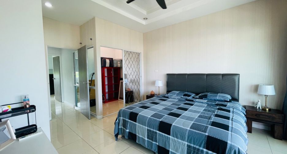 For rent 3 bedrooms house in Bang Lamung, Chonburi