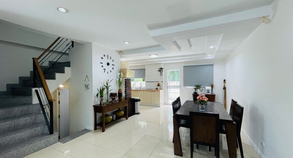 For rent 3 bedrooms house in Bang Lamung, Chonburi