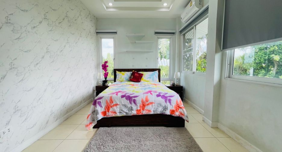 For rent 3 bedrooms house in Bang Lamung, Chonburi