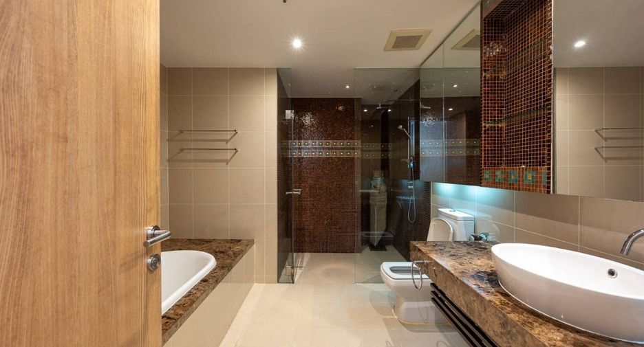 Condo en alquiler de 2 habitaciones en Sathon, Bangkok
