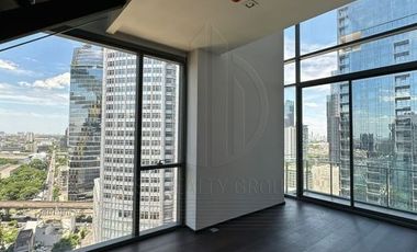 Condo en venta de 2 habitaciones en Khlong Toei, Bangkok