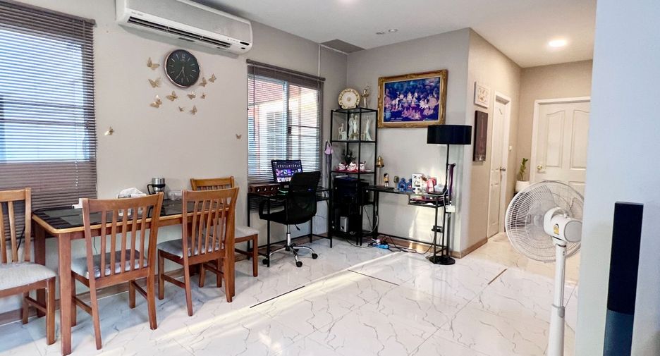 For sale 3 bedrooms house in Lam Luk Ka, Pathum Thani