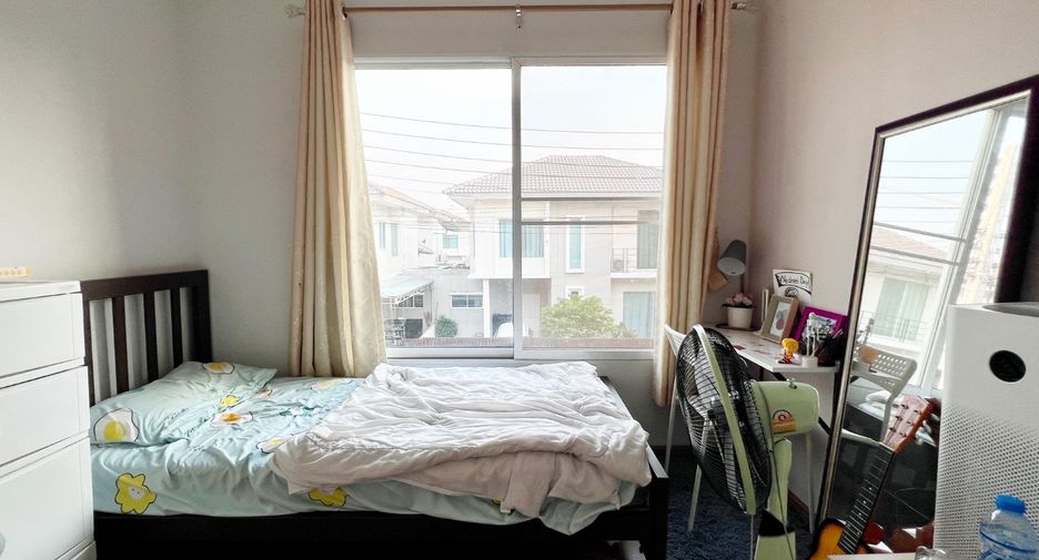 For sale 3 bedrooms house in Lam Luk Ka, Pathum Thani