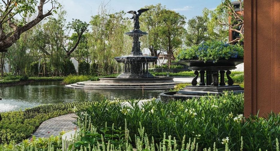 For rent 4 ベッドルーム house in Bang Kapi, Bangkok