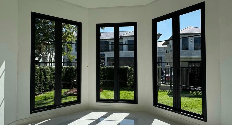 For rent 4 ベッドルーム house in Bang Kapi, Bangkok