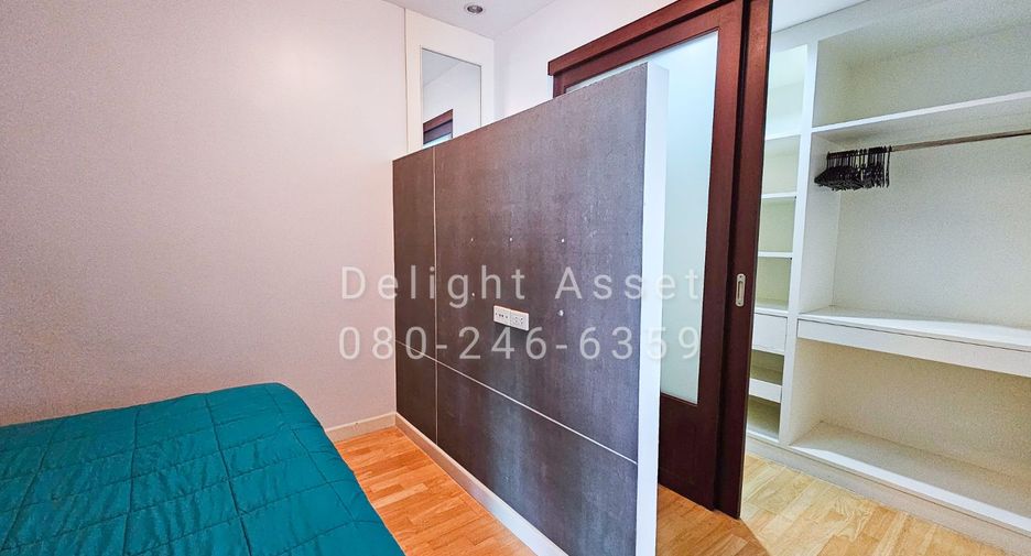 For sale 1 bed condo in Sathon, Bangkok