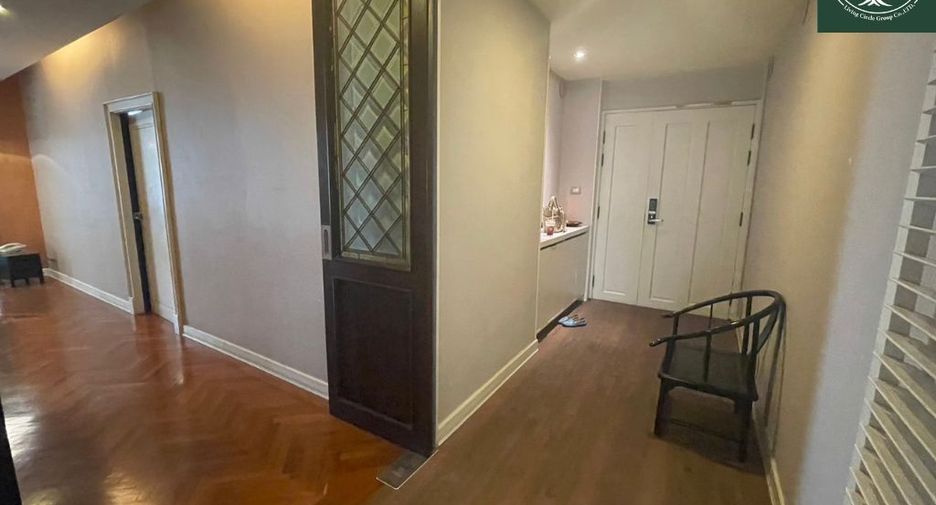 For rent and for sale 3 bedrooms condo in Sathon, Bangkok
