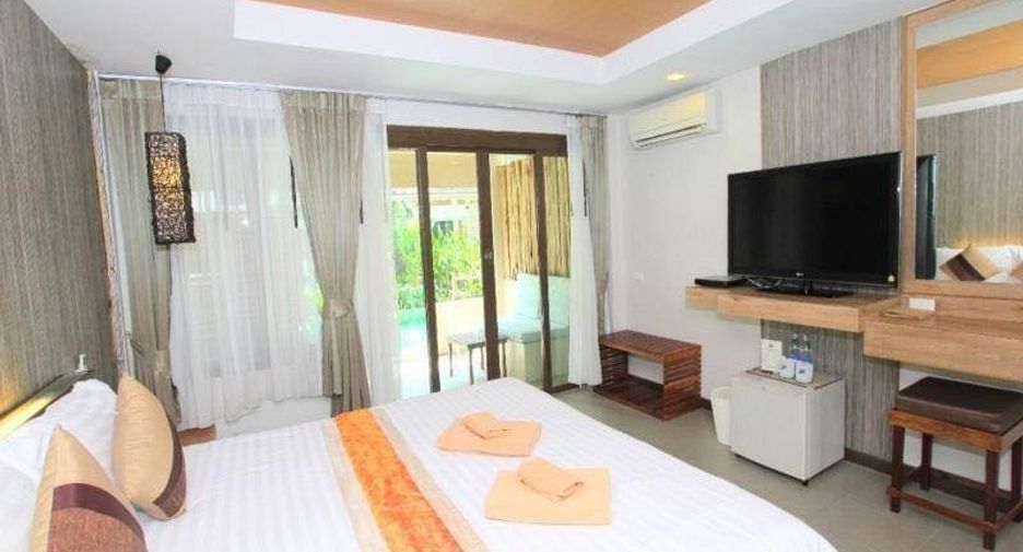 For sale 40 bed hotel in Hua Hin, Prachuap Khiri Khan