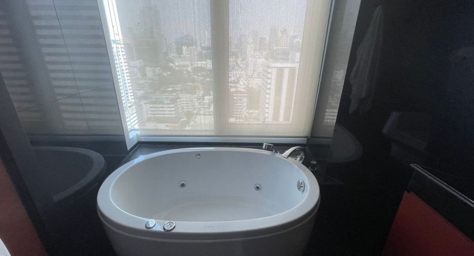 For rent and for sale 2 bedrooms condo in Sathon, Bangkok