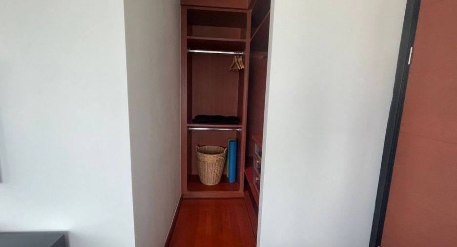 For rent and for sale 2 bedrooms condo in Sathon, Bangkok