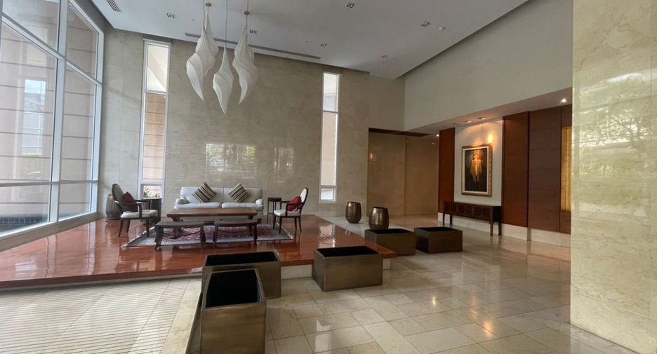 For rent and for sale 2 bedrooms condo in Sathon, Bangkok