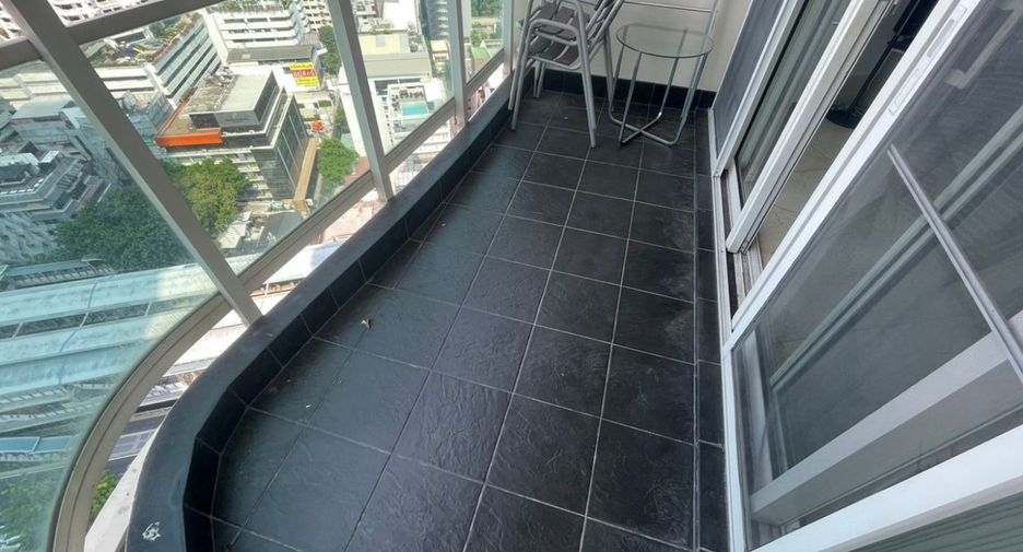 For rent and for sale 2 bedrooms condo in Sathon, Bangkok