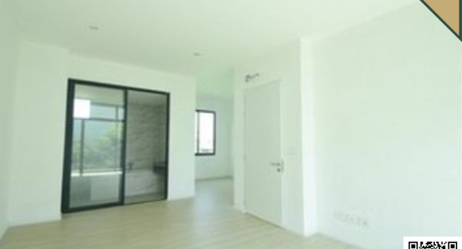 Reihenhaus zum Kauf mit 3 Zimmer in Saphan Sung, Bangkok