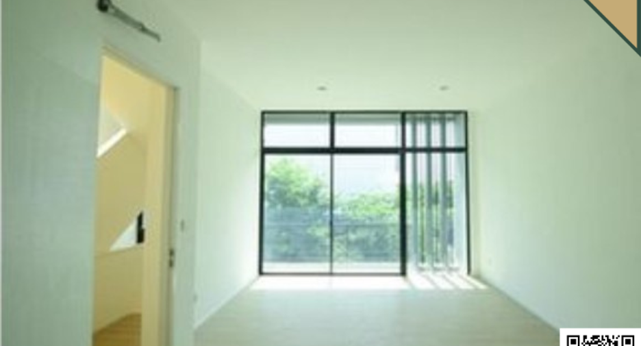 Reihenhaus zum Kauf mit 3 Zimmer in Saphan Sung, Bangkok
