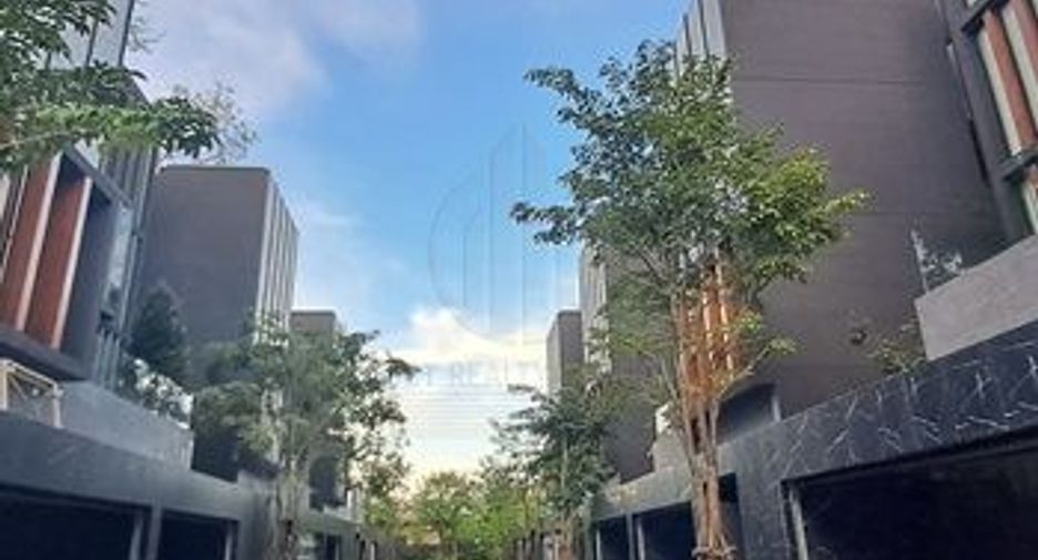 Haus zum Kauf mit 5 Zimmer in Prawet, Bangkok