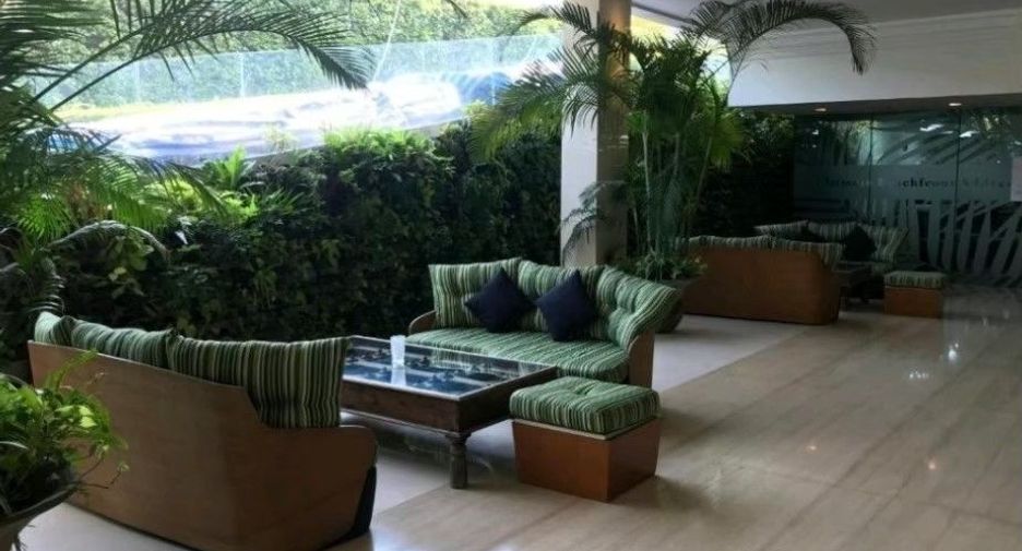 For rent and for sale 1 bed condo in Bang Lamung, Chonburi