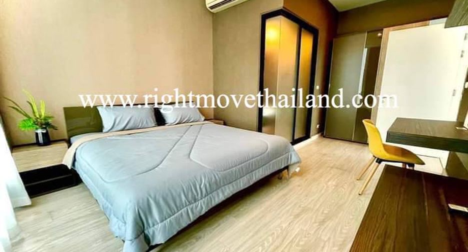 For rent and for sale 3 bedrooms condo in Watthana, Bangkok