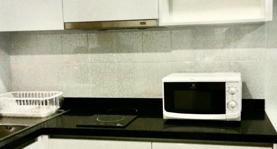 À vendre 1 chambre condo à Watthana, Bangkok