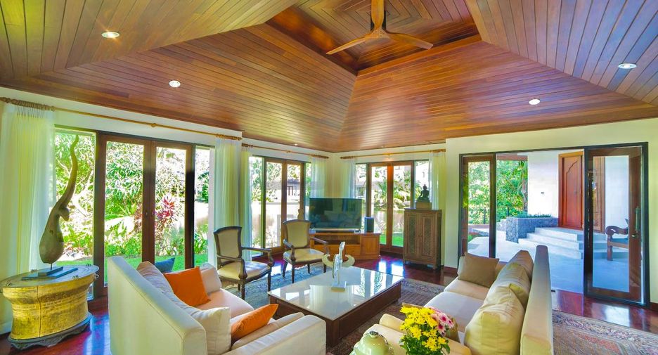 For rent 5 bedrooms villa in Thalang, Phuket