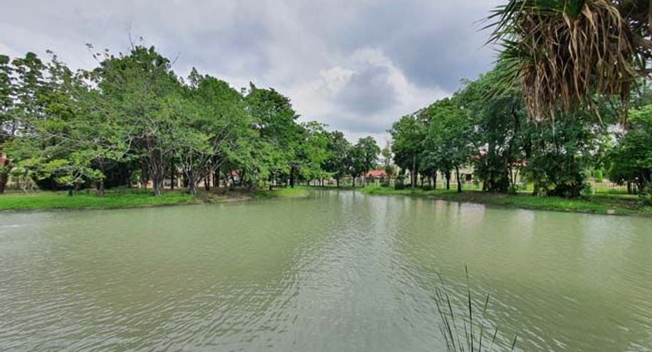 Casa en venta de 3 habitaciones en Bang Bua Thong, Nonthaburi